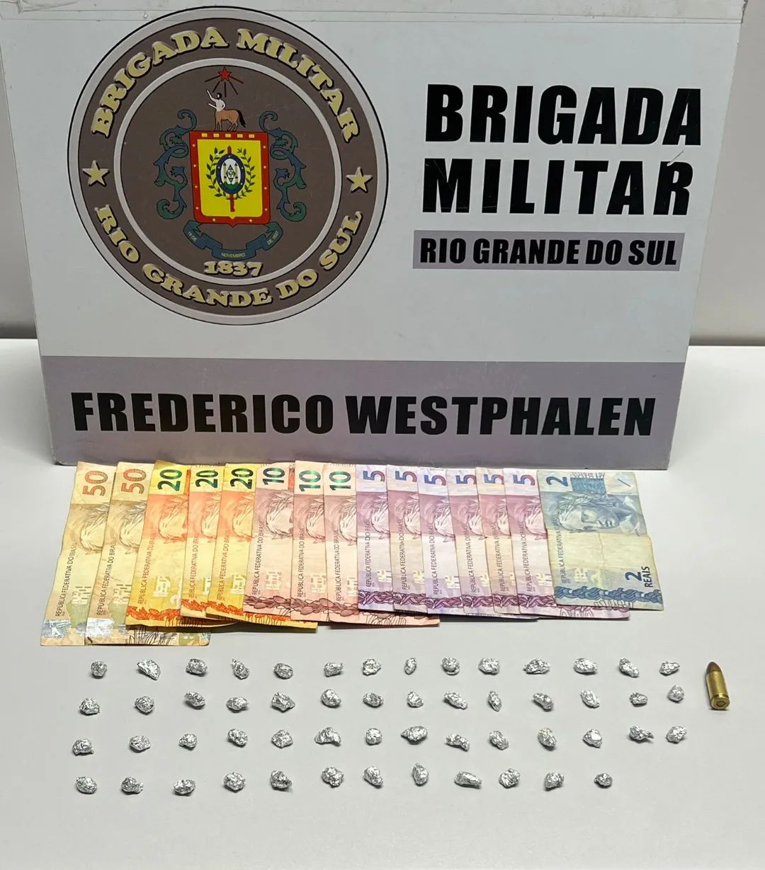 ​ Brigada Militar prende homem por tráfico de drogas em Frederico Westphalen