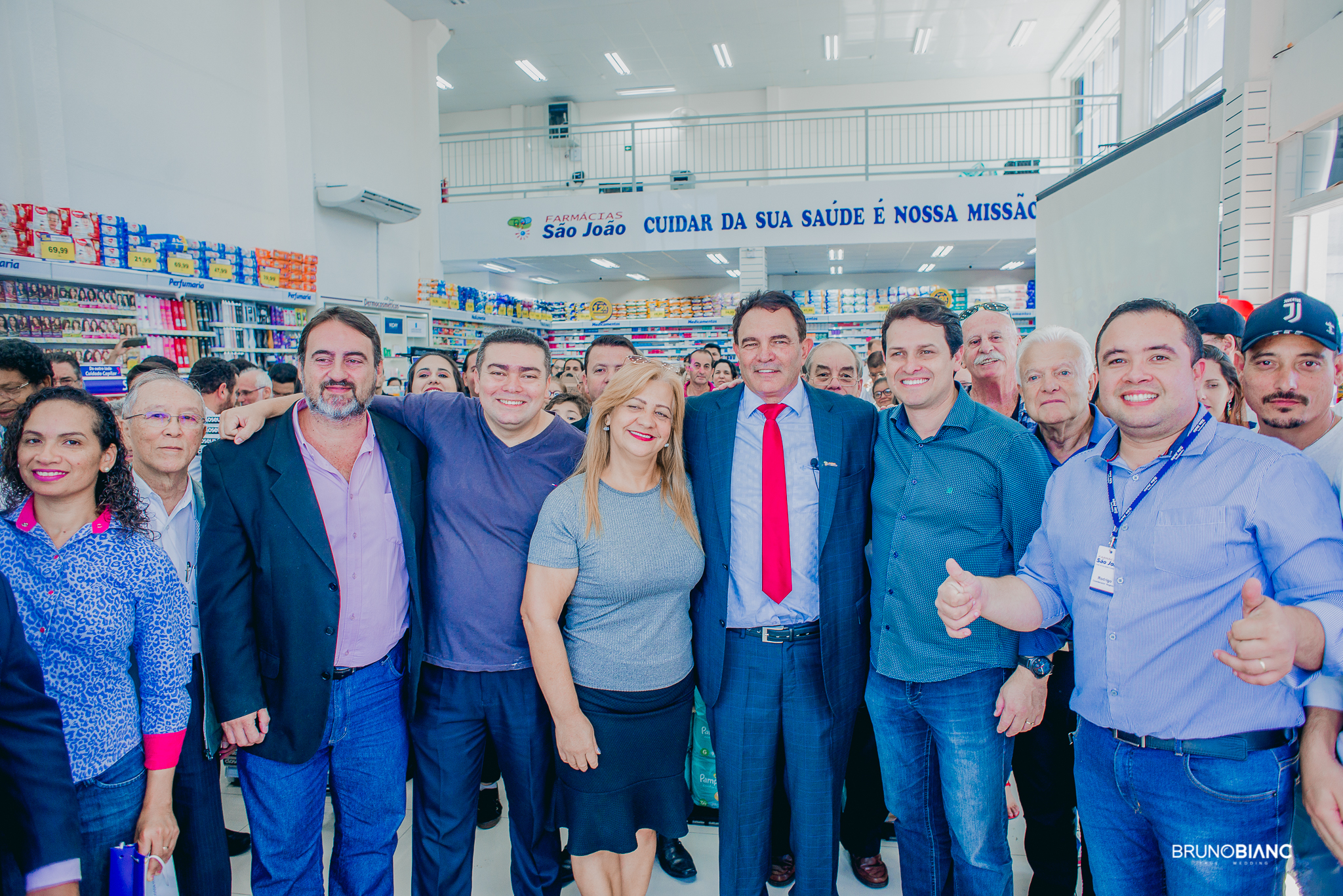 Rede de Farmácias São João abre seis novas lojas
