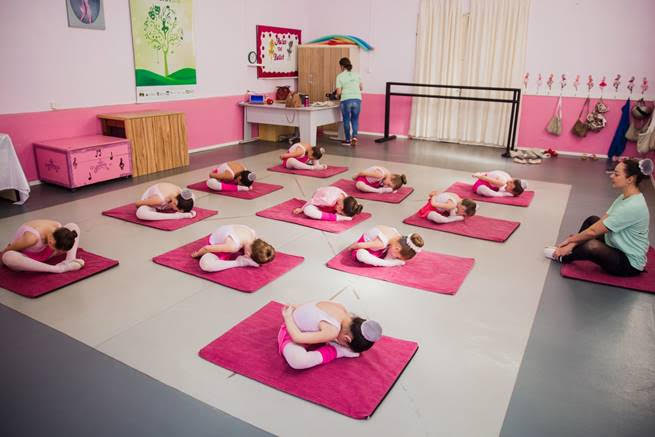 Semeando Cultura: Matrículas para oficinas gratuitas de ballet e música começam em março