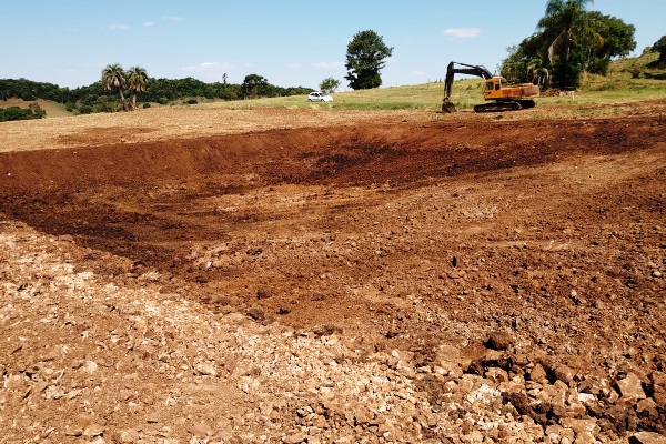 Construção de açudes é estratégia para enfrentamento de estiagens na região de Santa Rosa