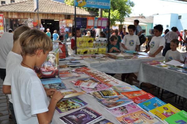 FEIRA DO LIVRO DE PORTO MAUÁ