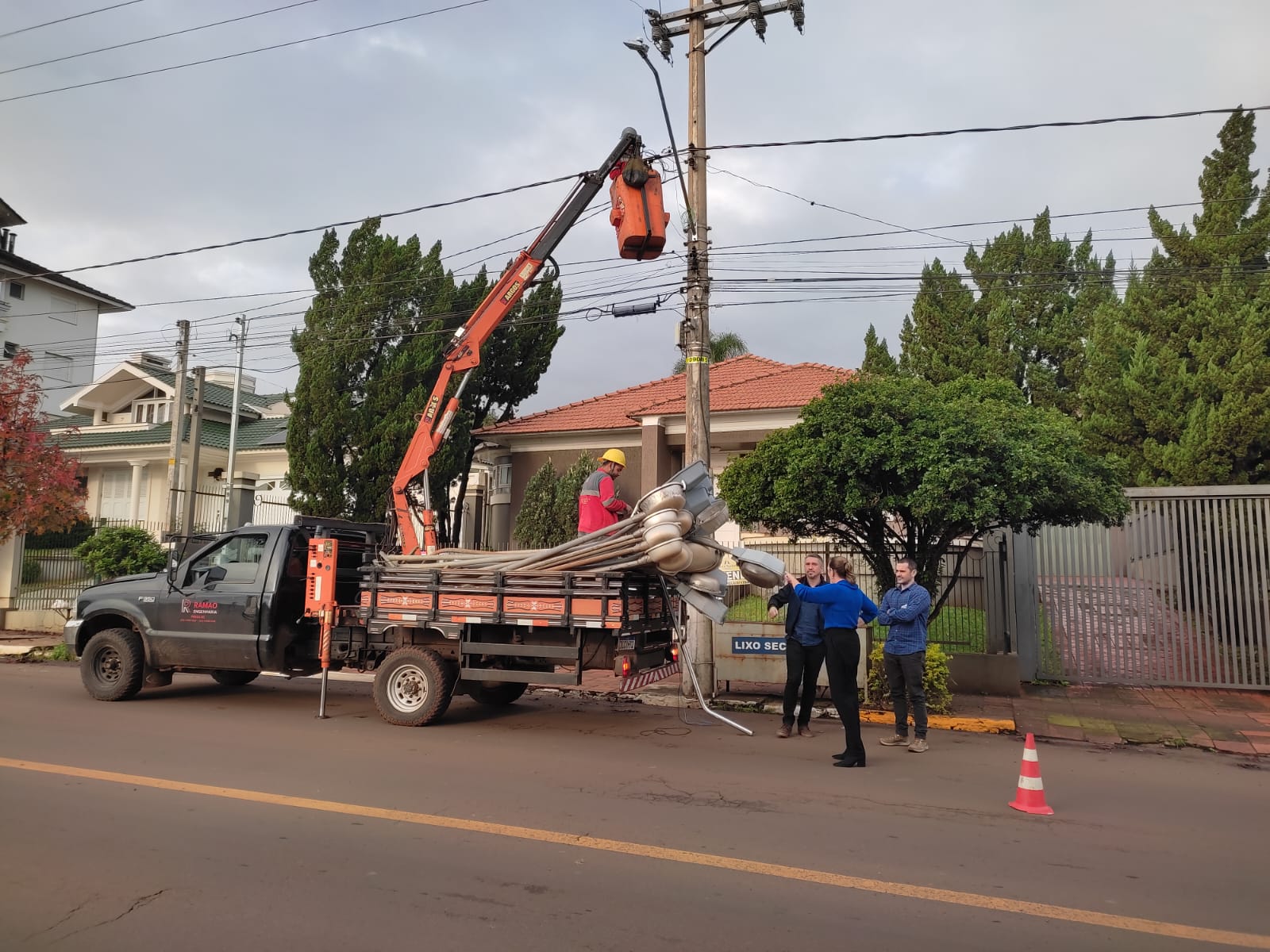 PROJETO DE SUBSTITUIÇÃO DE LUMINÁRIAS TRADICIONAIS POR LED TRAZ EFICIÊNCIA E ECONOMIA PARA O MUNICÍPIO