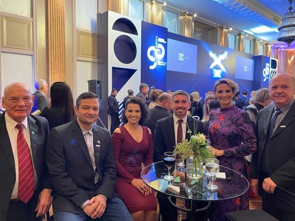 PREFEITO JONES CUNHA PRESTIGIA POSSE DE DIRIGENTES DA REGIÃO NA FEDERASUL