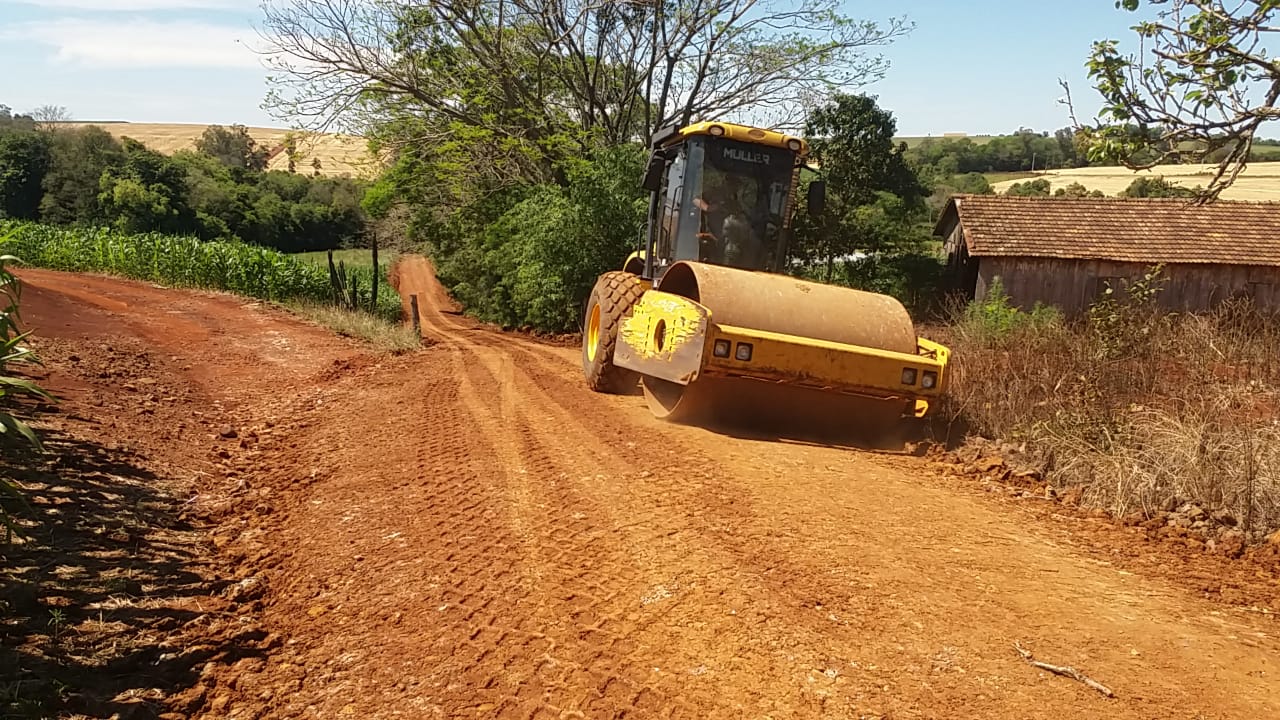 SMILT FAZ MELHORIA DE ACESSOS A DOIS BALNEÁRIOS PRÓXIMOS DA SEDE MUNICIPAL